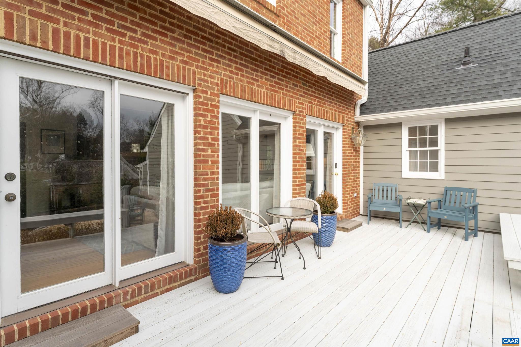 MERRYDEN - Residential