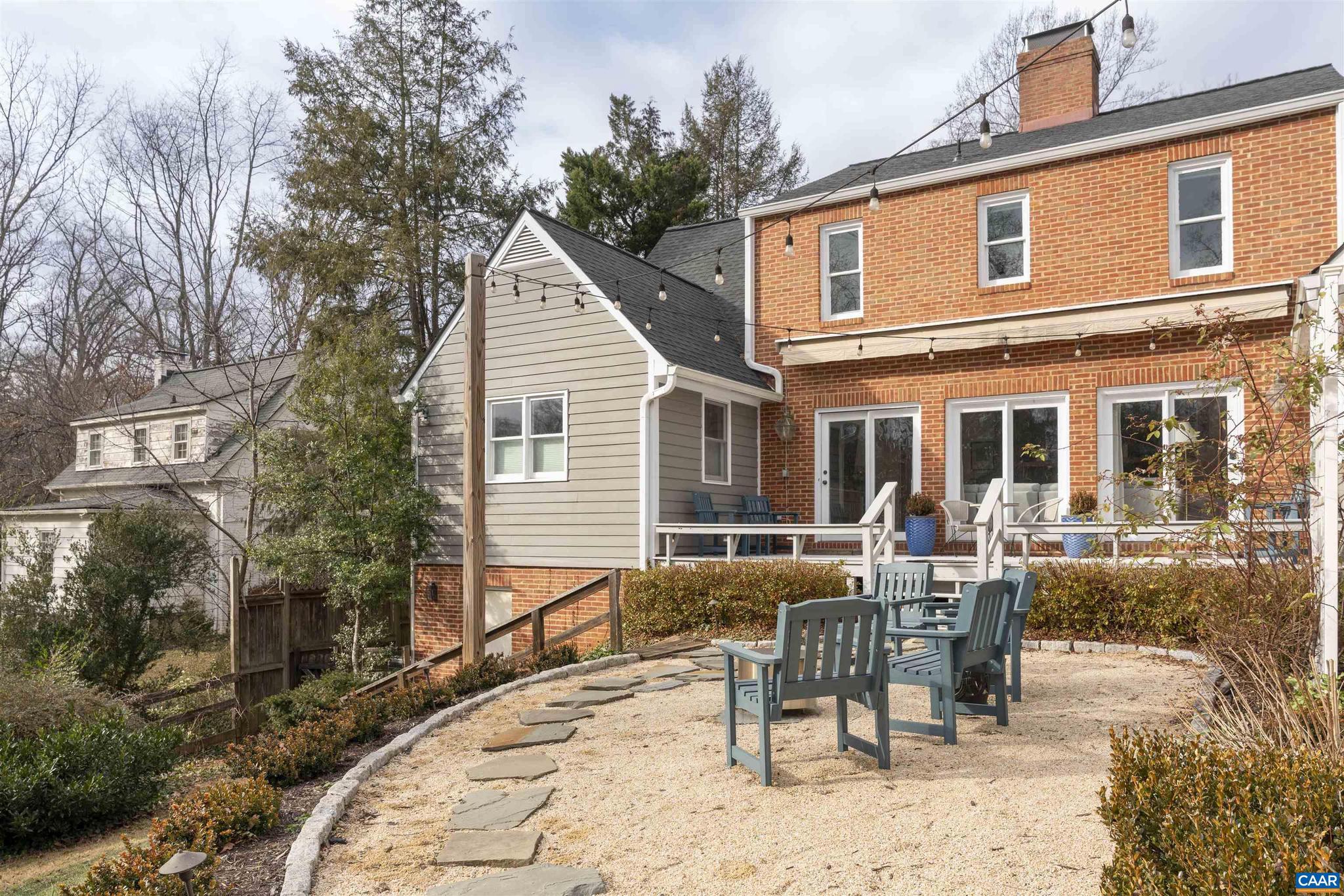 MERRYDEN - Residential