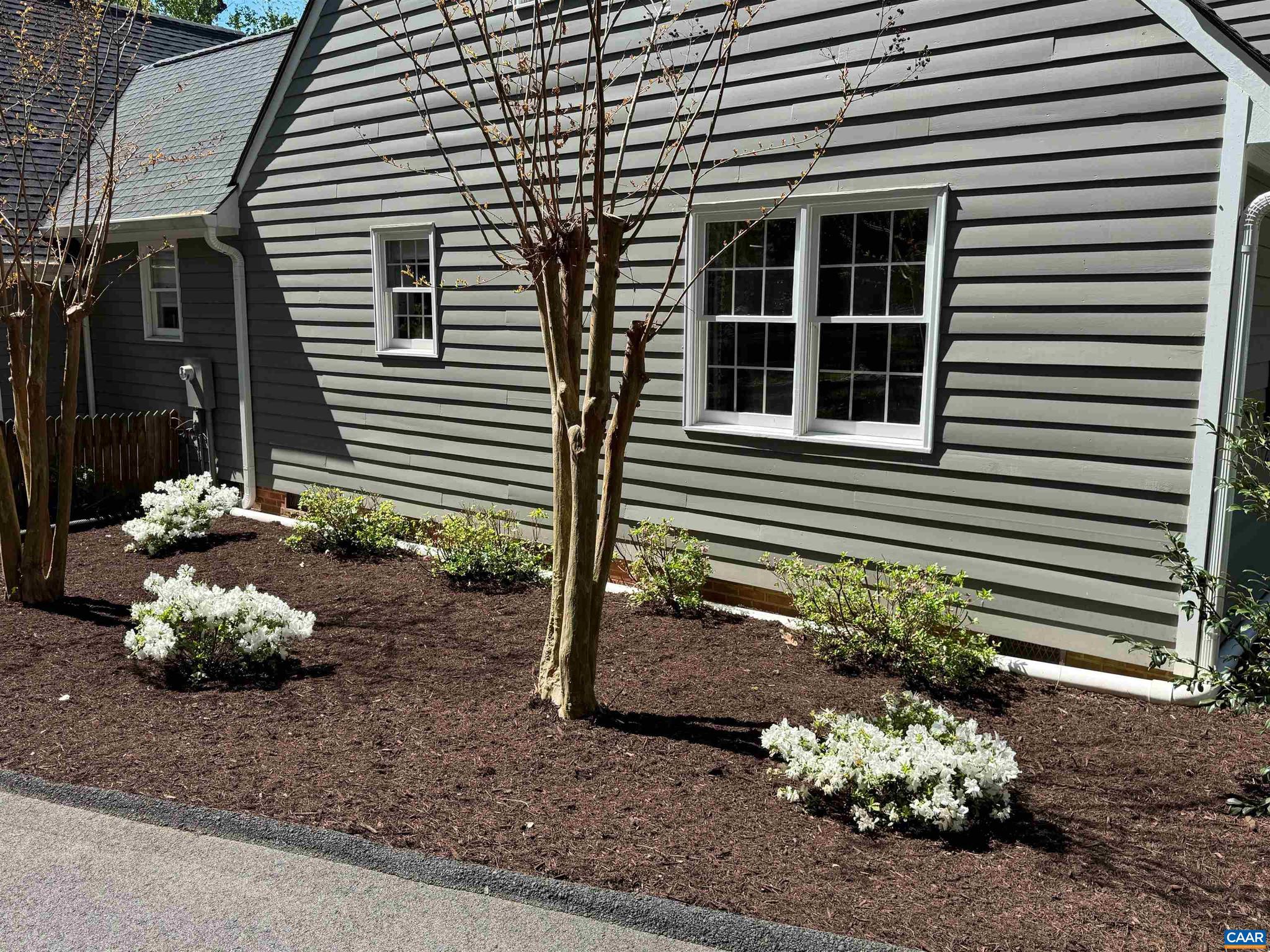 MERRYDEN - Residential