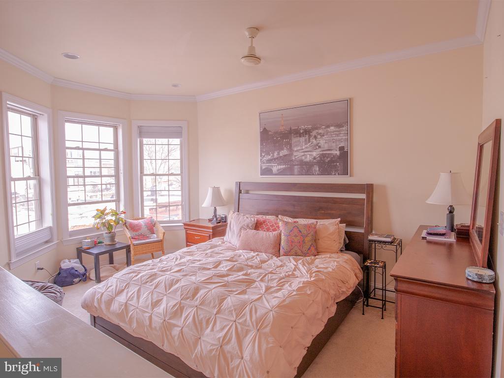 GRADUATE HOSPITAL - Residential Lease