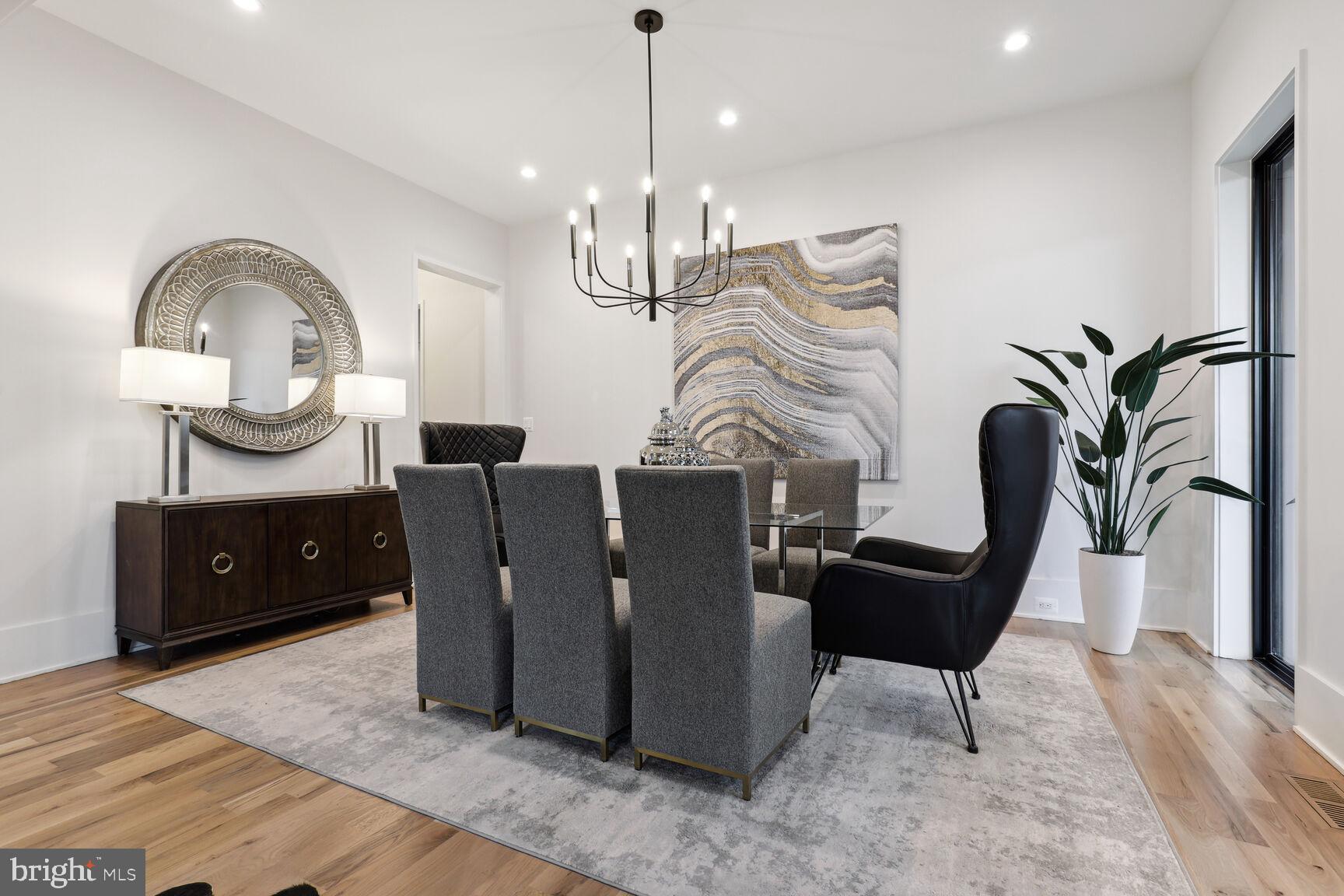 KENT GARDENS - Residential