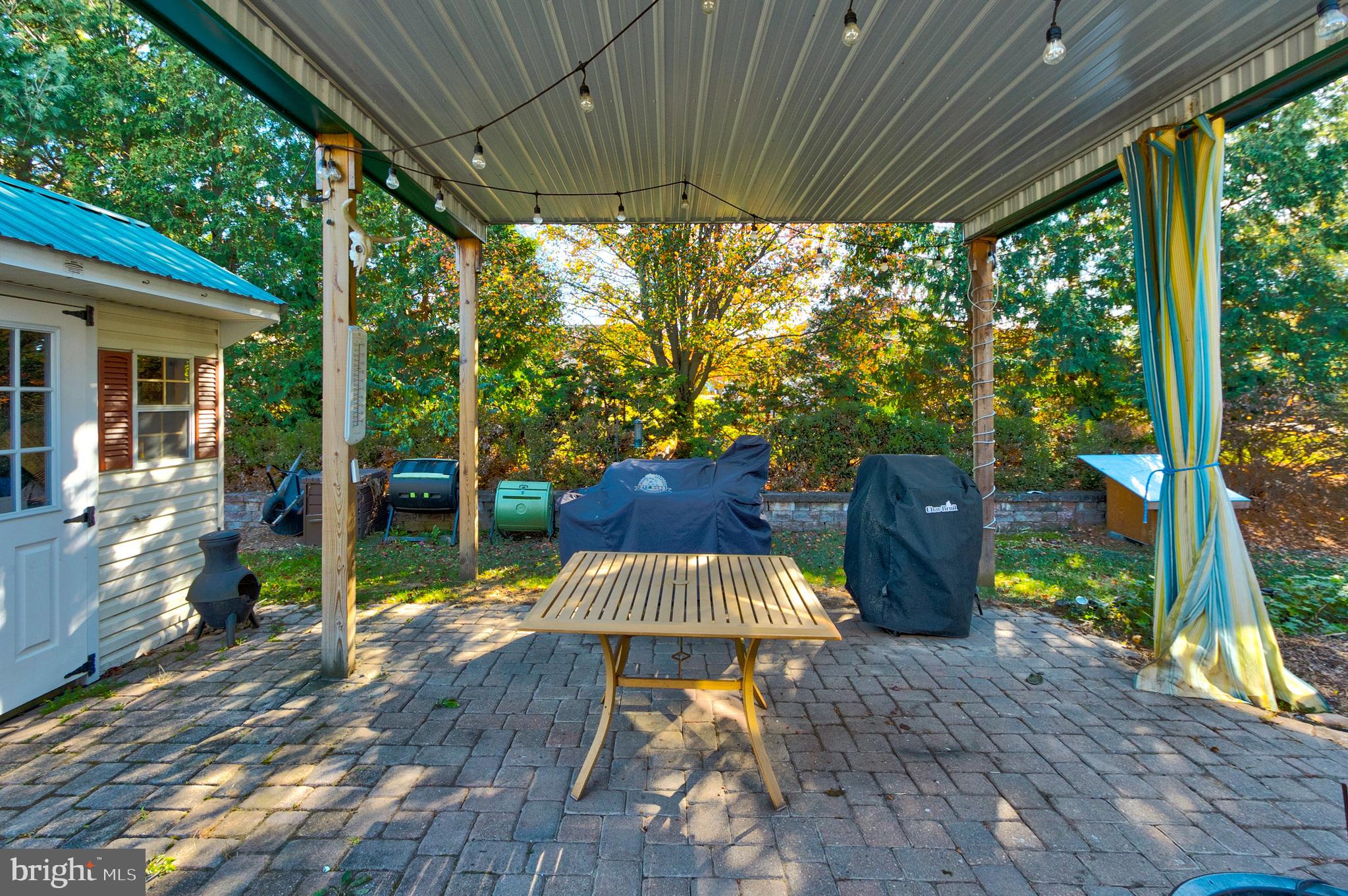 WHITE CHURCH MEADOWS - Residential