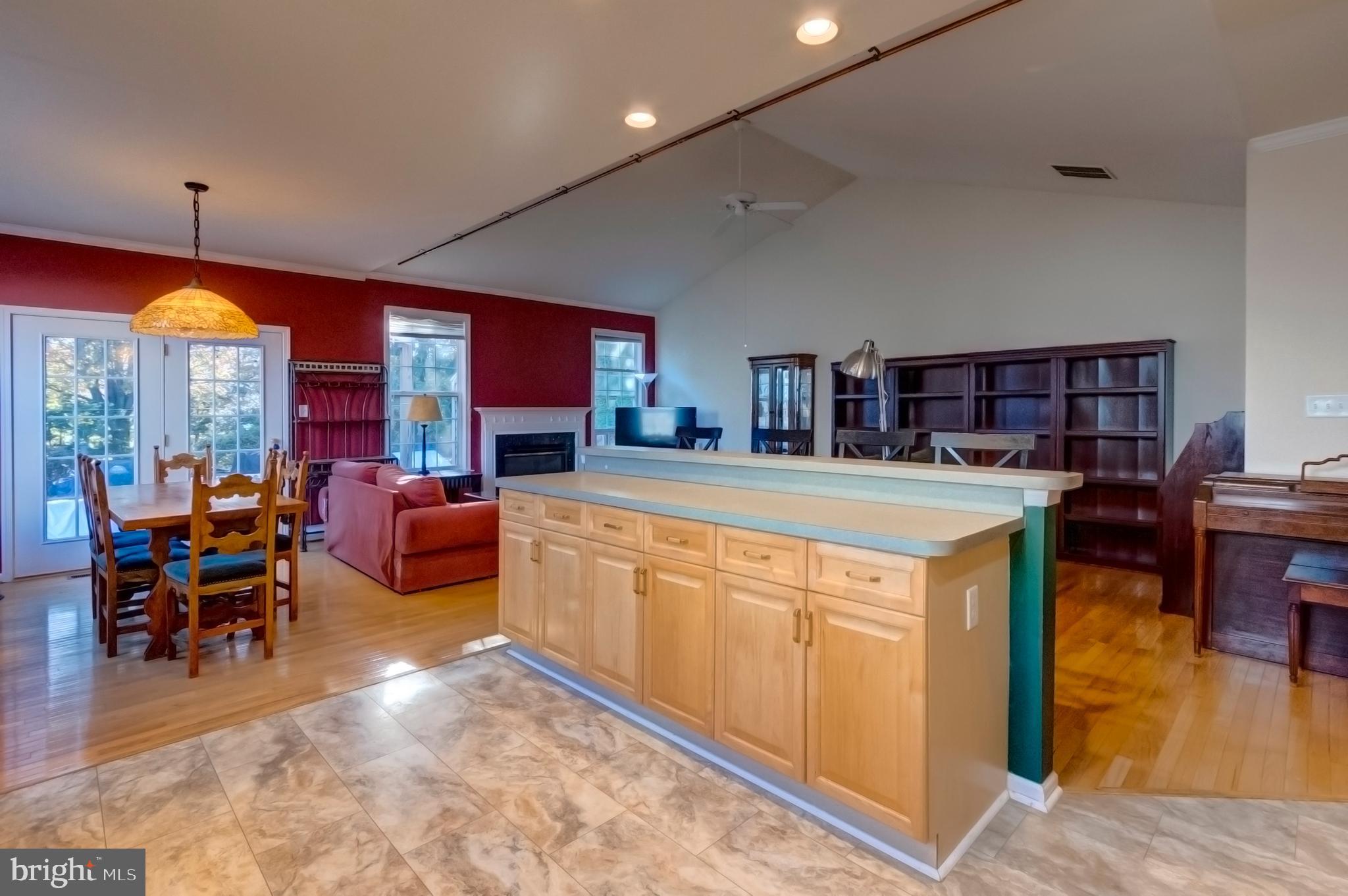 WHITE CHURCH MEADOWS - Residential