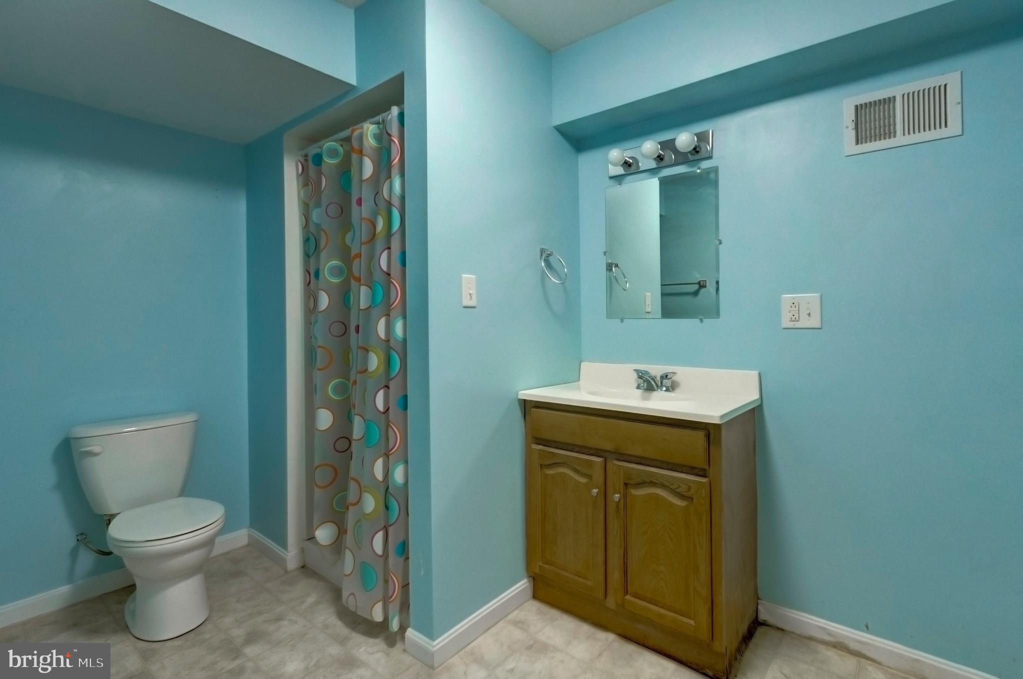 WHITE CHURCH MEADOWS - Residential