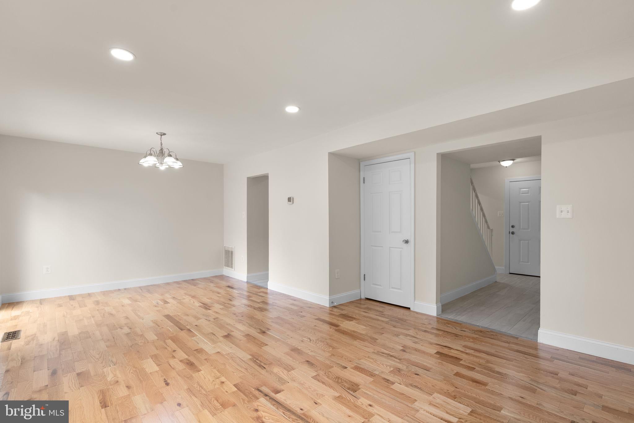 950 PAULSBORO DRIVE