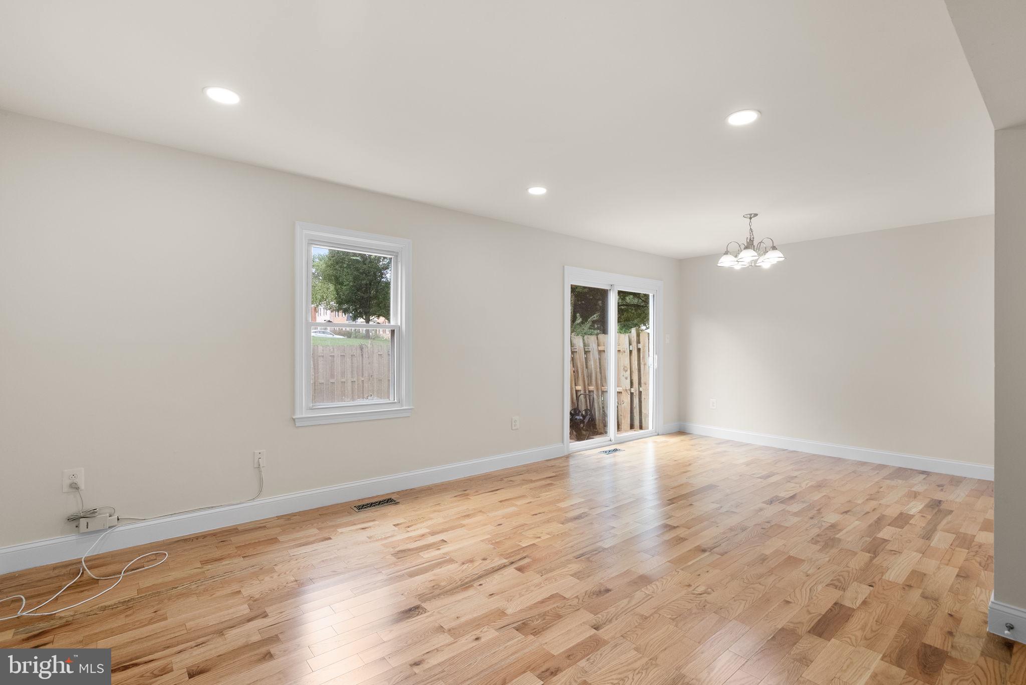 950 PAULSBORO DRIVE