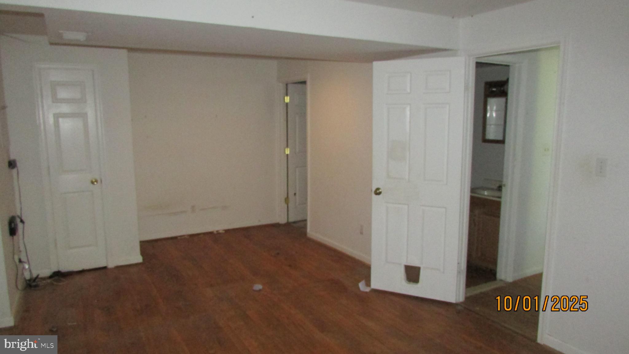 HOLLYWOOD - Residential