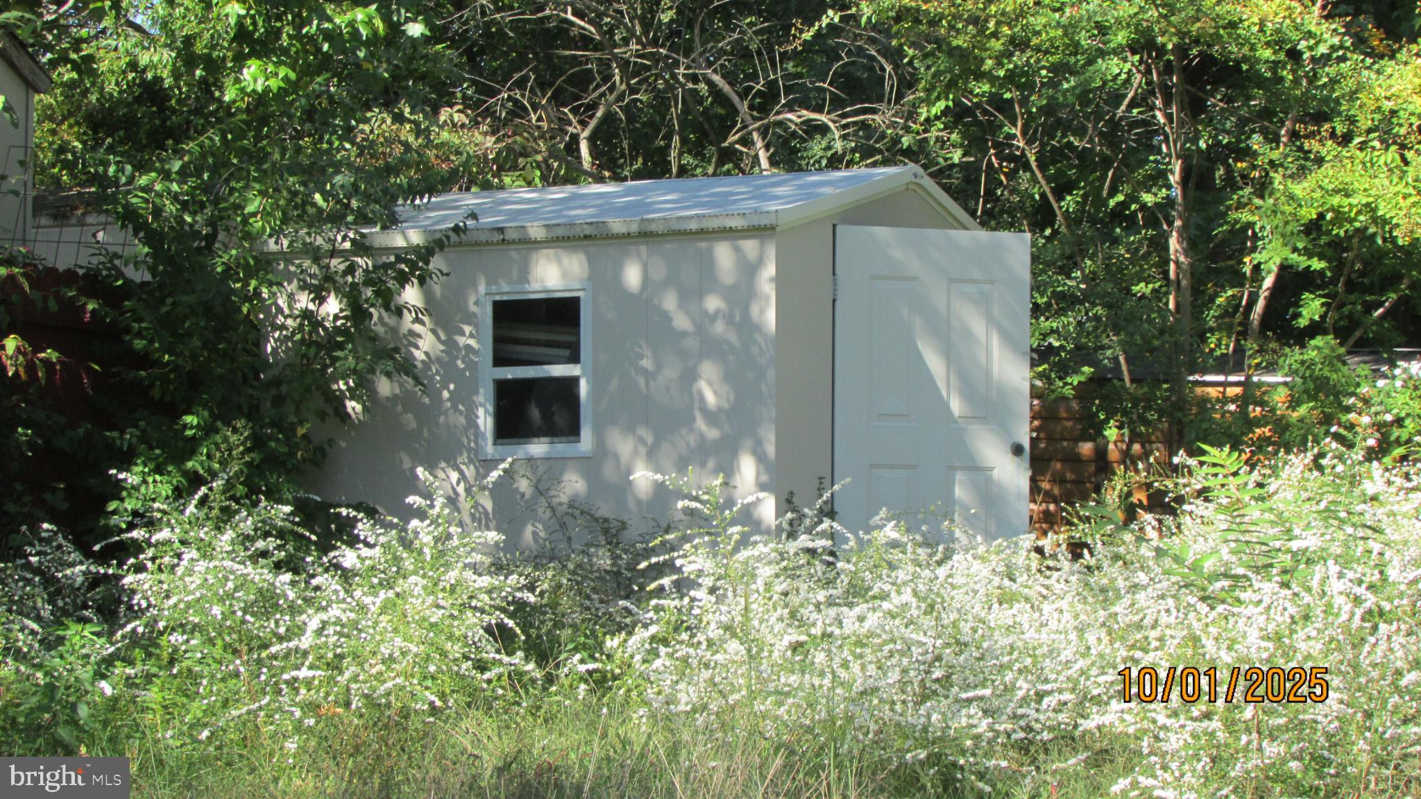 HOLLYWOOD - Residential