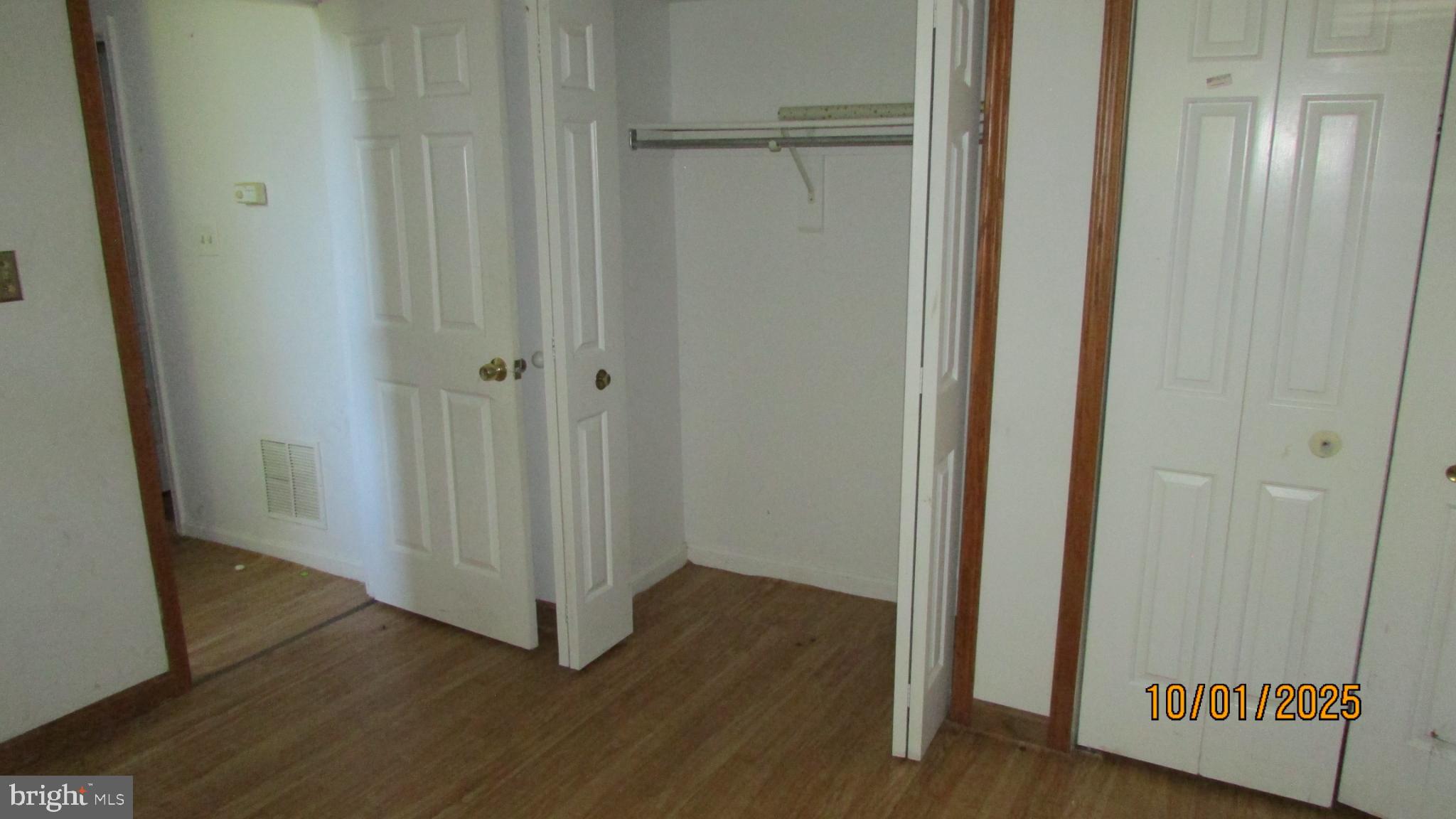 HOLLYWOOD - Residential