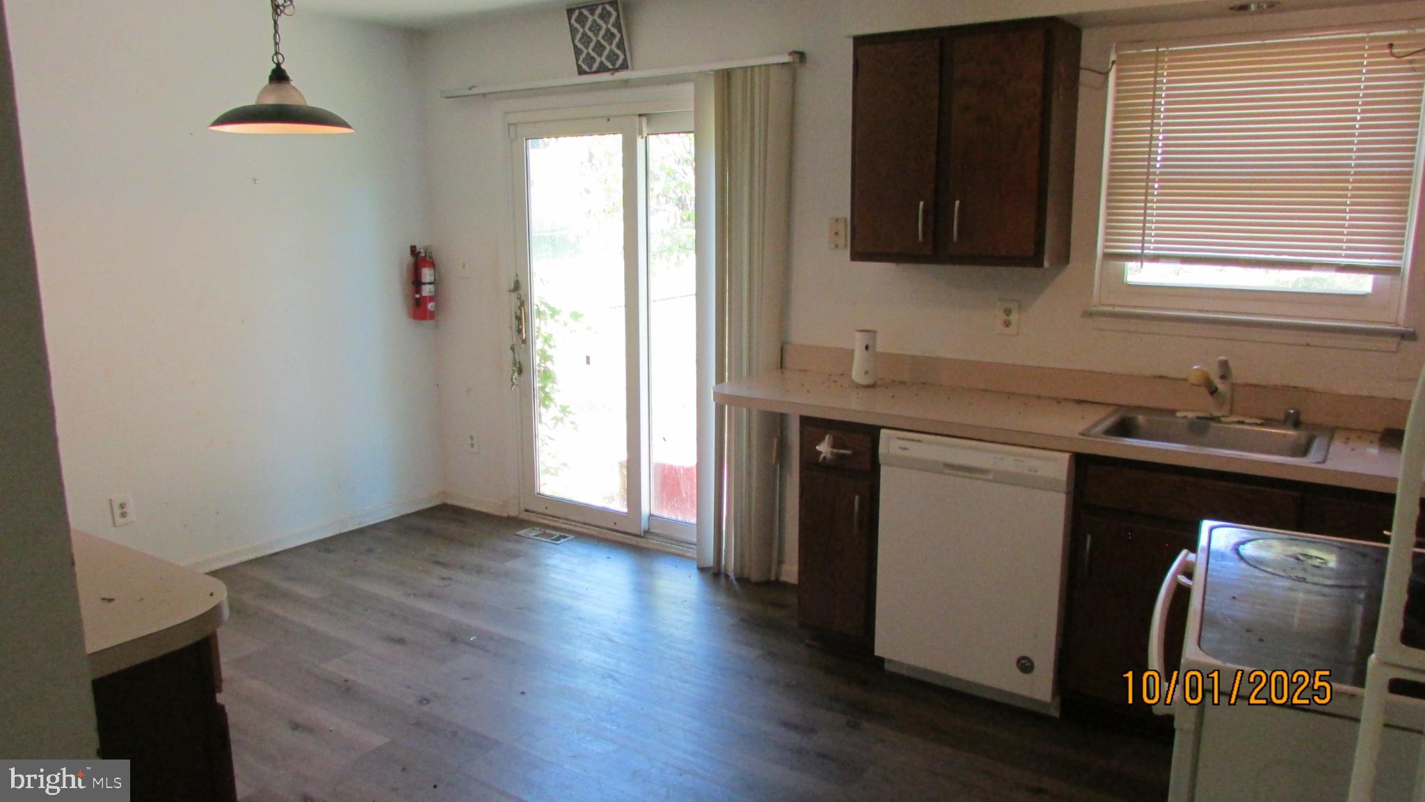 HOLLYWOOD - Residential