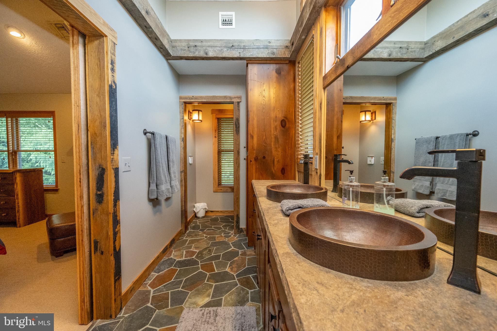 BOULDER RIDGE - Residential