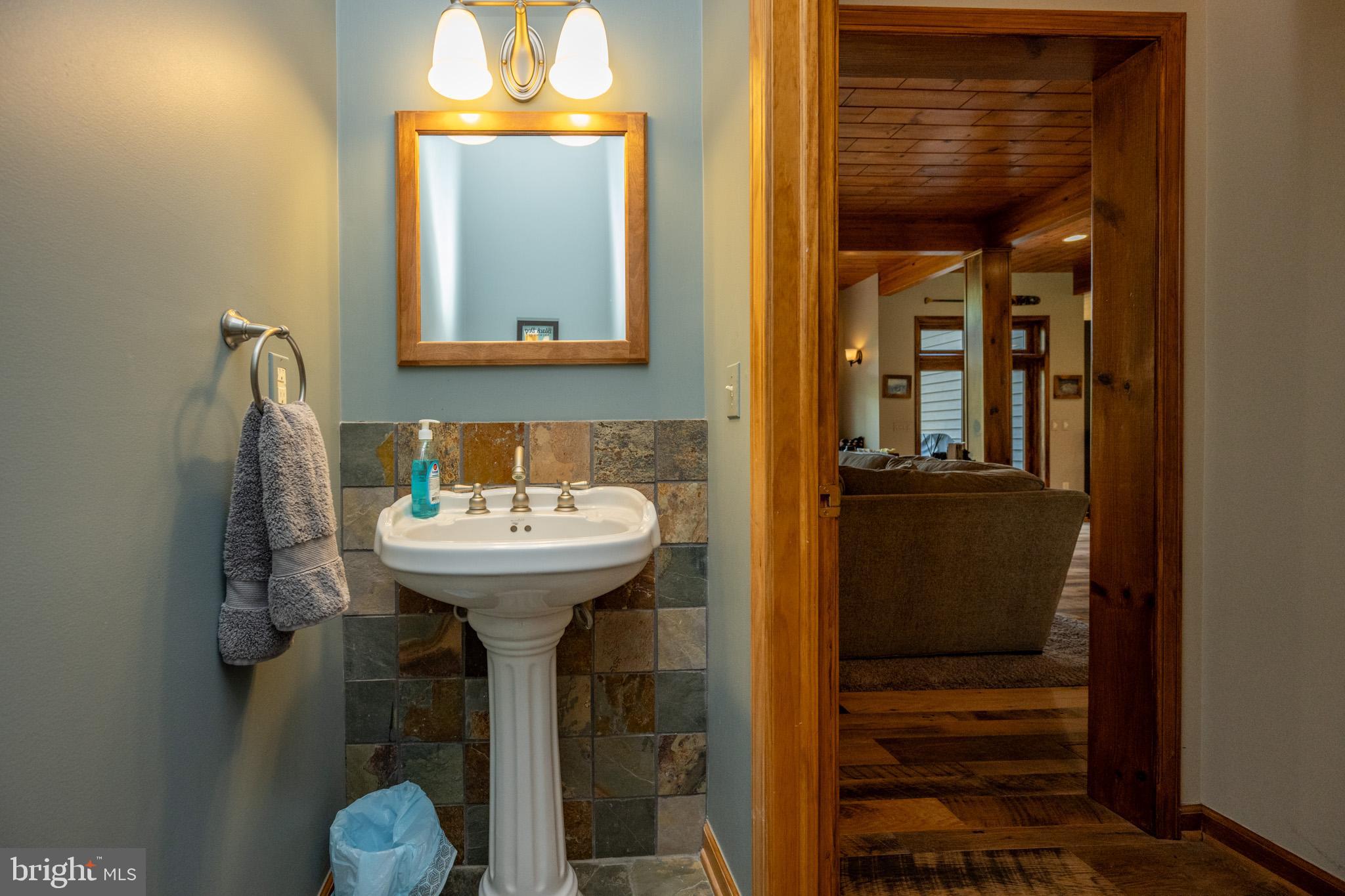 BOULDER RIDGE - Residential