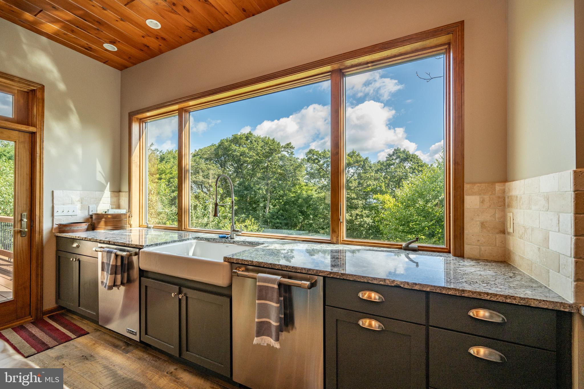 BOULDER RIDGE - Residential