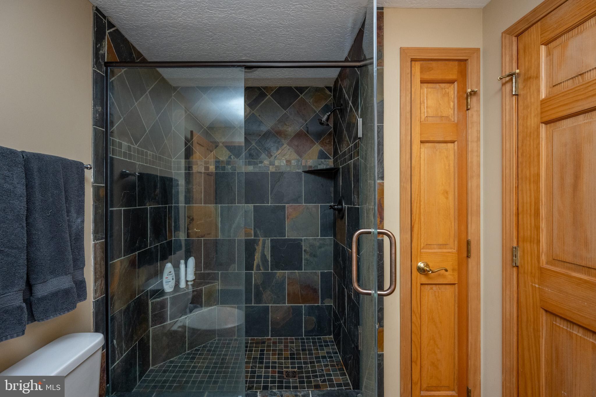 BOULDER RIDGE - Residential