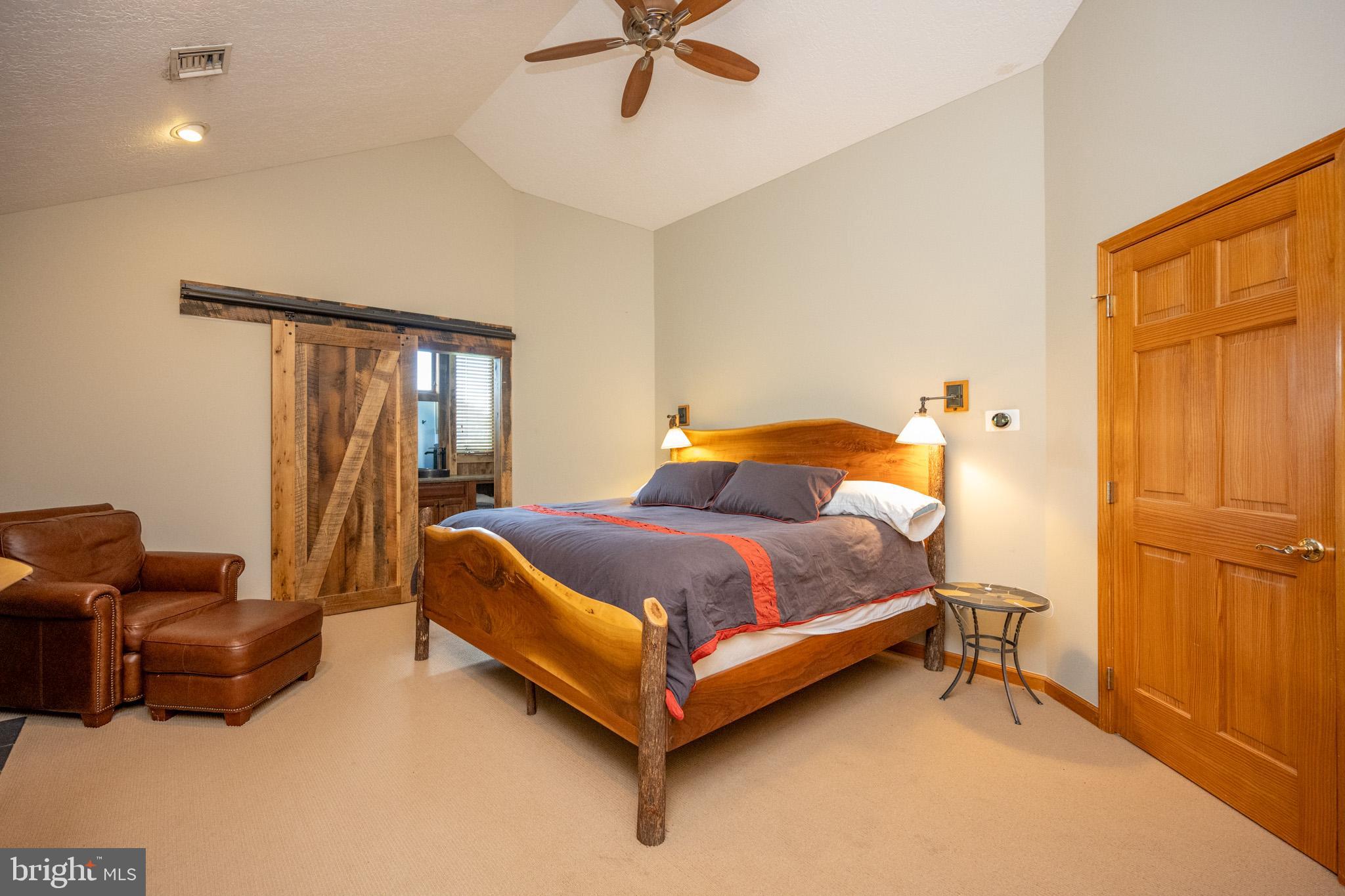 BOULDER RIDGE - Residential