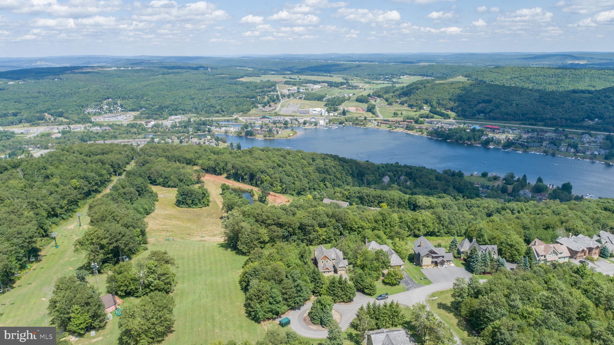 BOULDER RIDGE - Residential