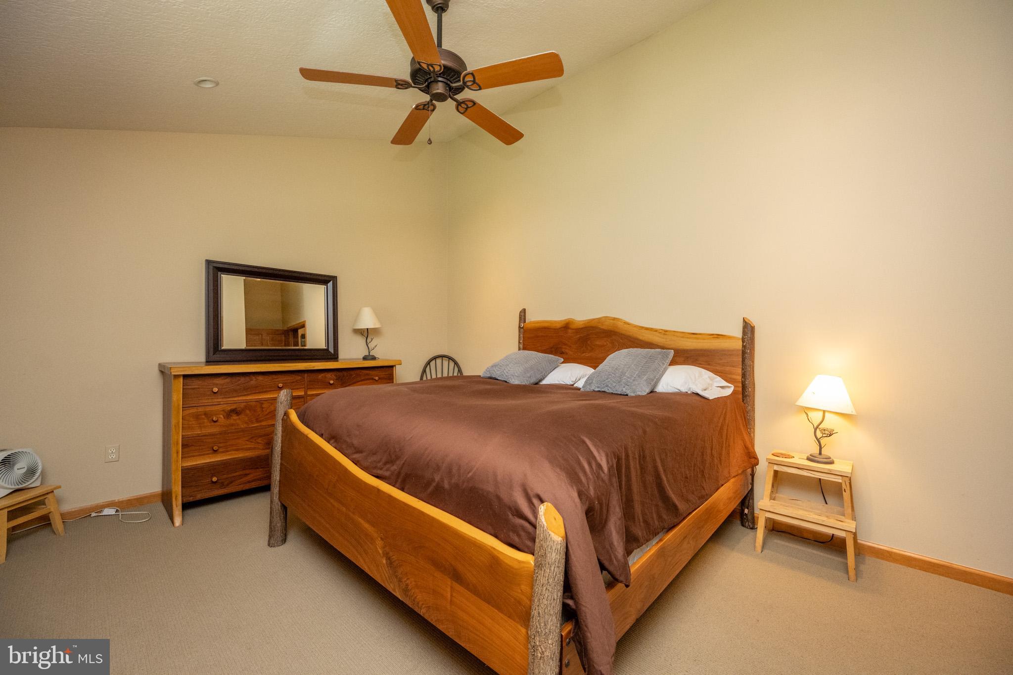 BOULDER RIDGE - Residential