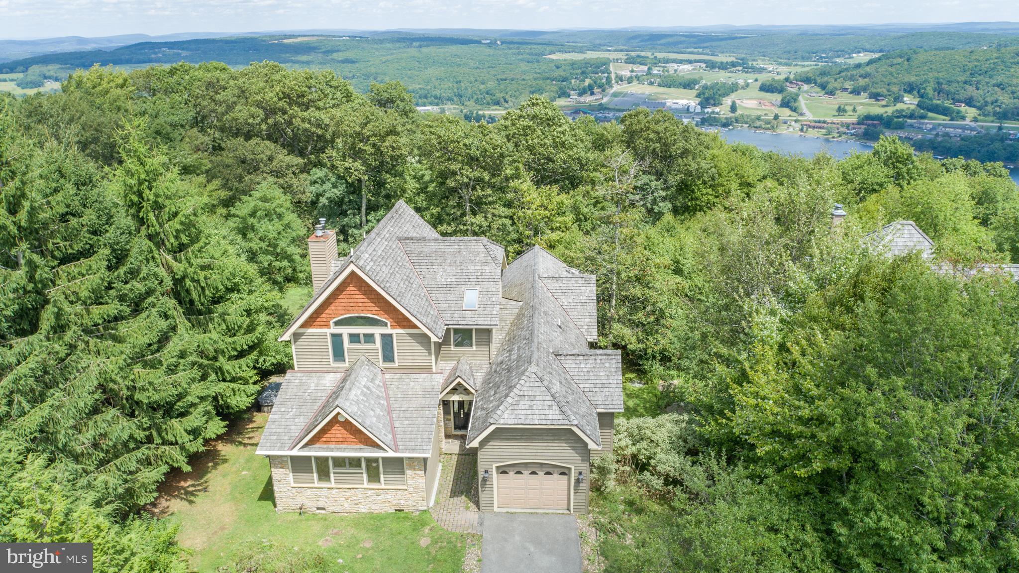 BOULDER RIDGE - Residential