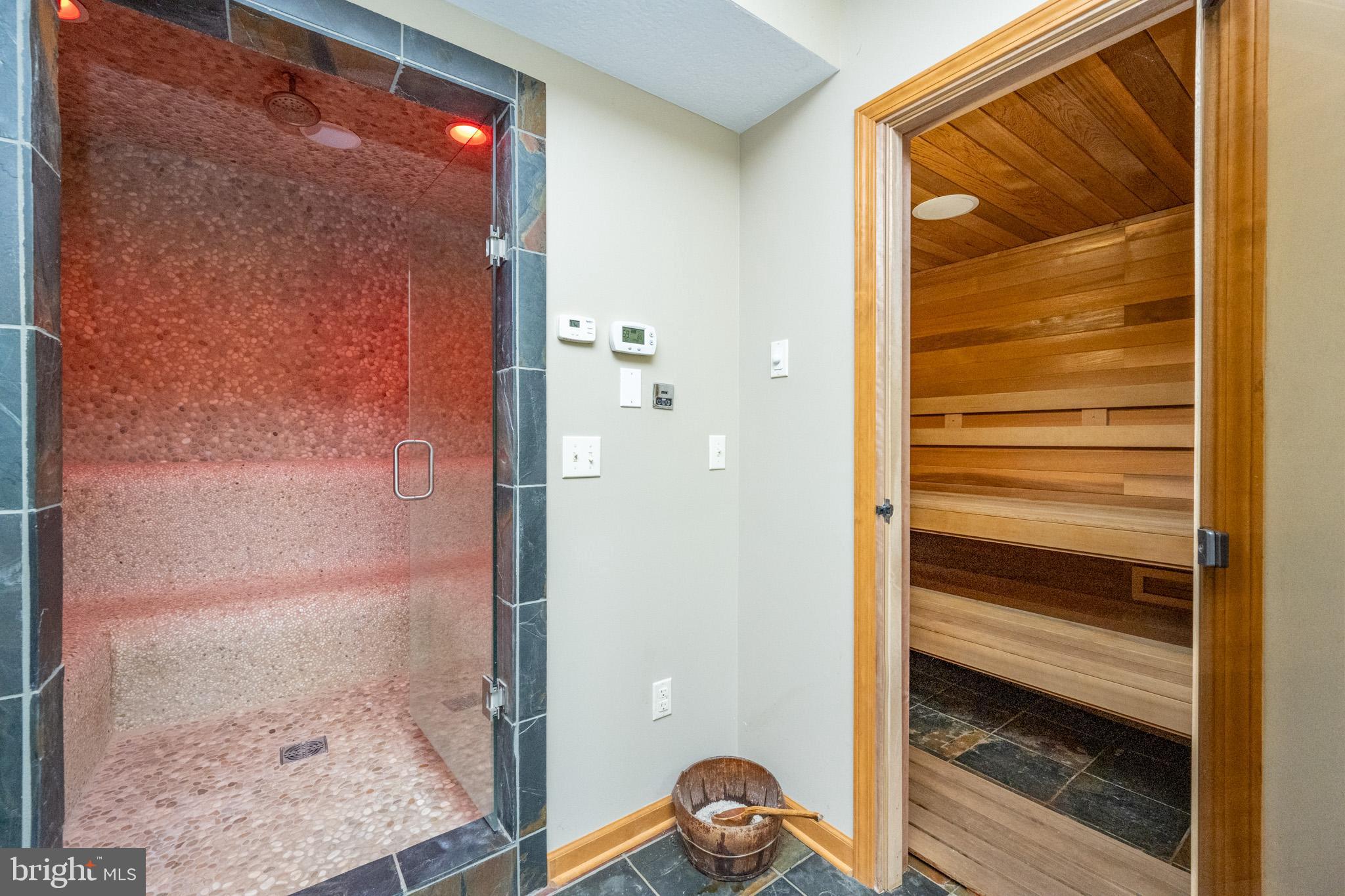 BOULDER RIDGE - Residential