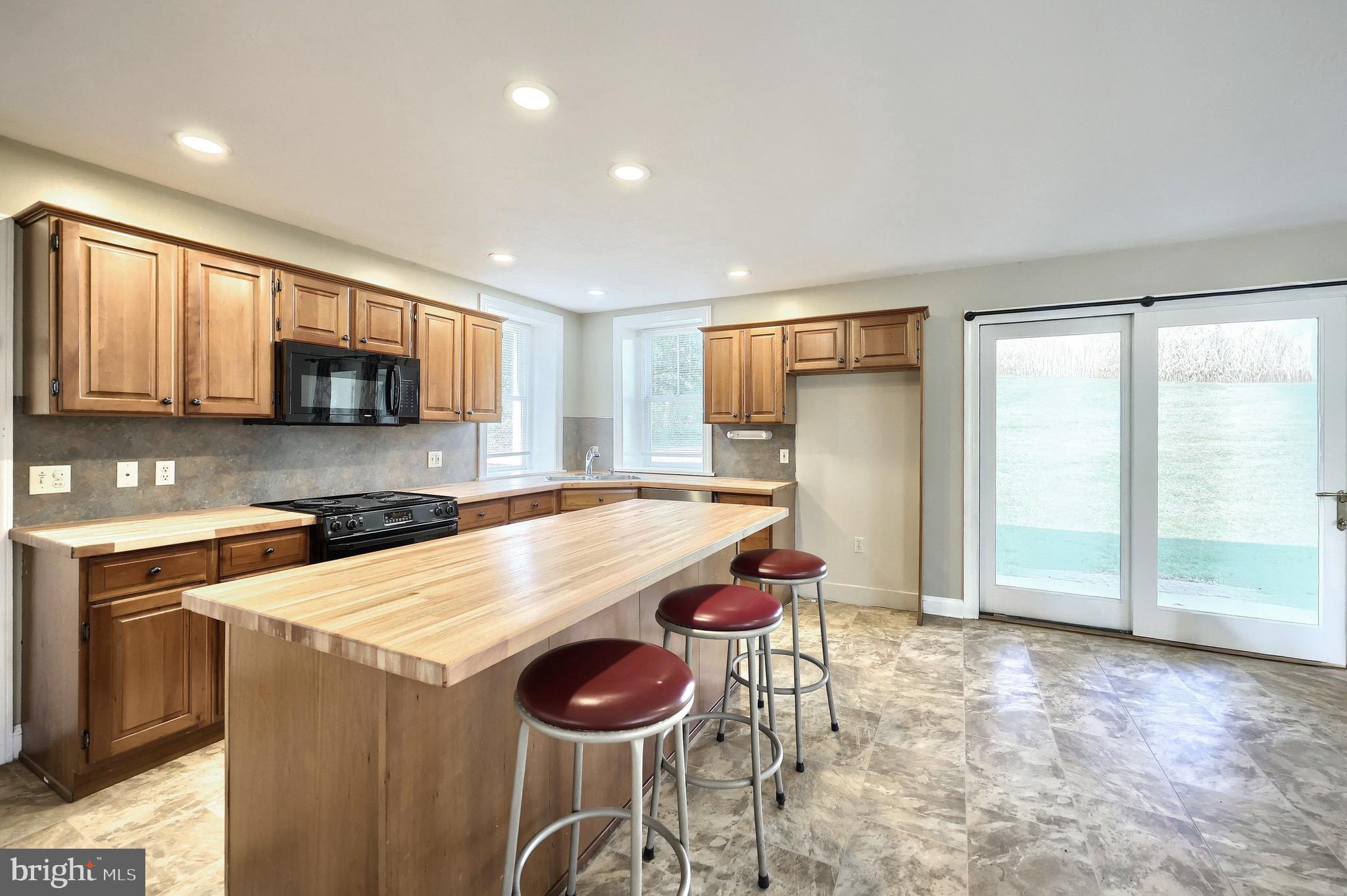 LEHMAN ROAD - Residential