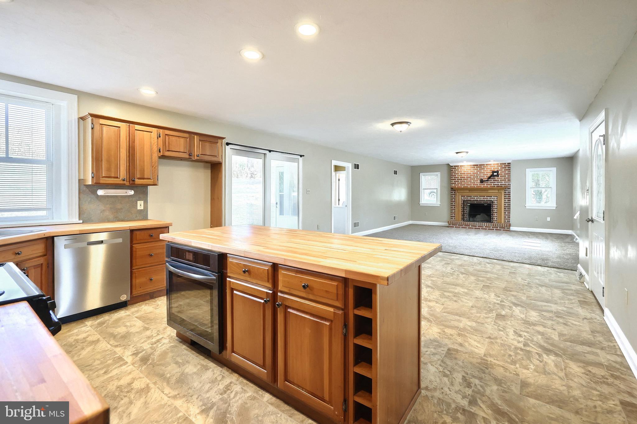 LEHMAN ROAD - Residential