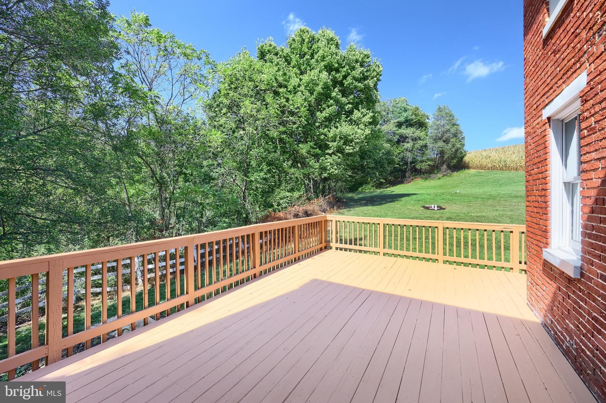 LEHMAN ROAD - Residential