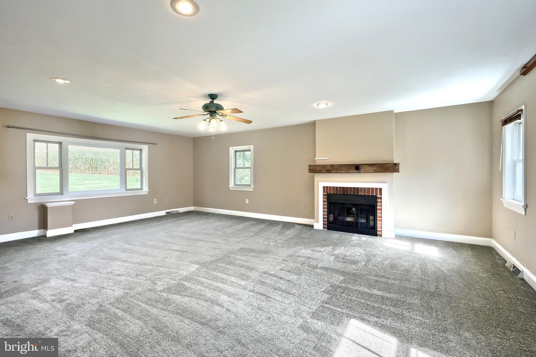 LEHMAN ROAD - Residential