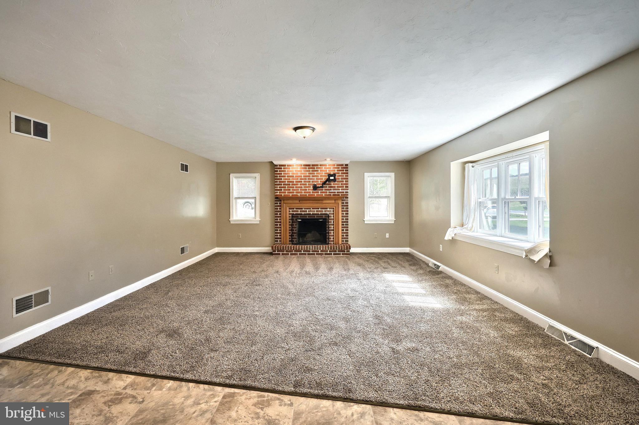 LEHMAN ROAD - Residential