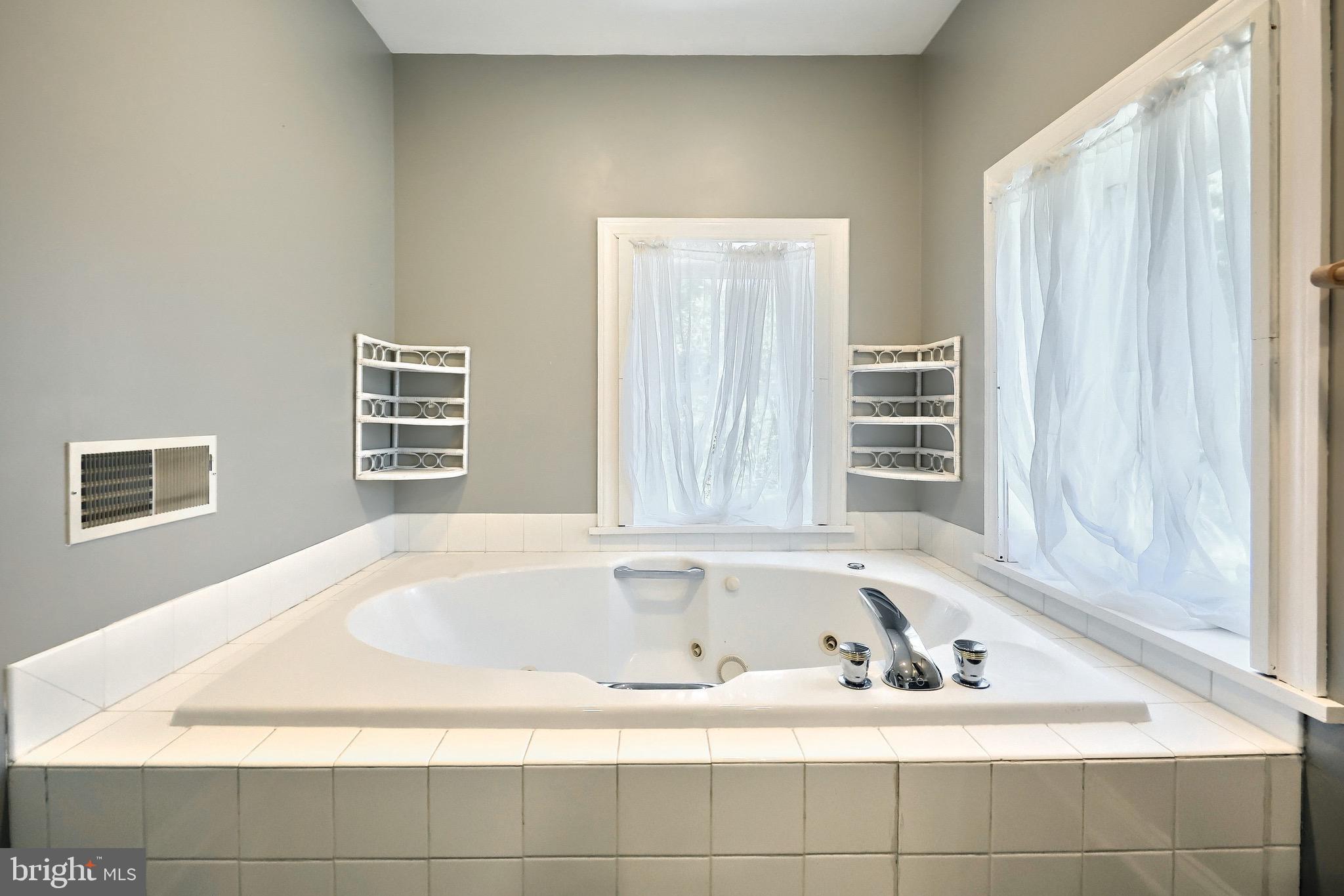 LEHMAN ROAD - Residential