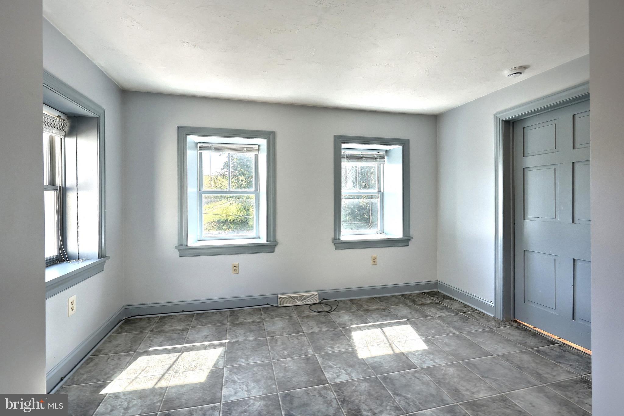 LEHMAN ROAD - Residential