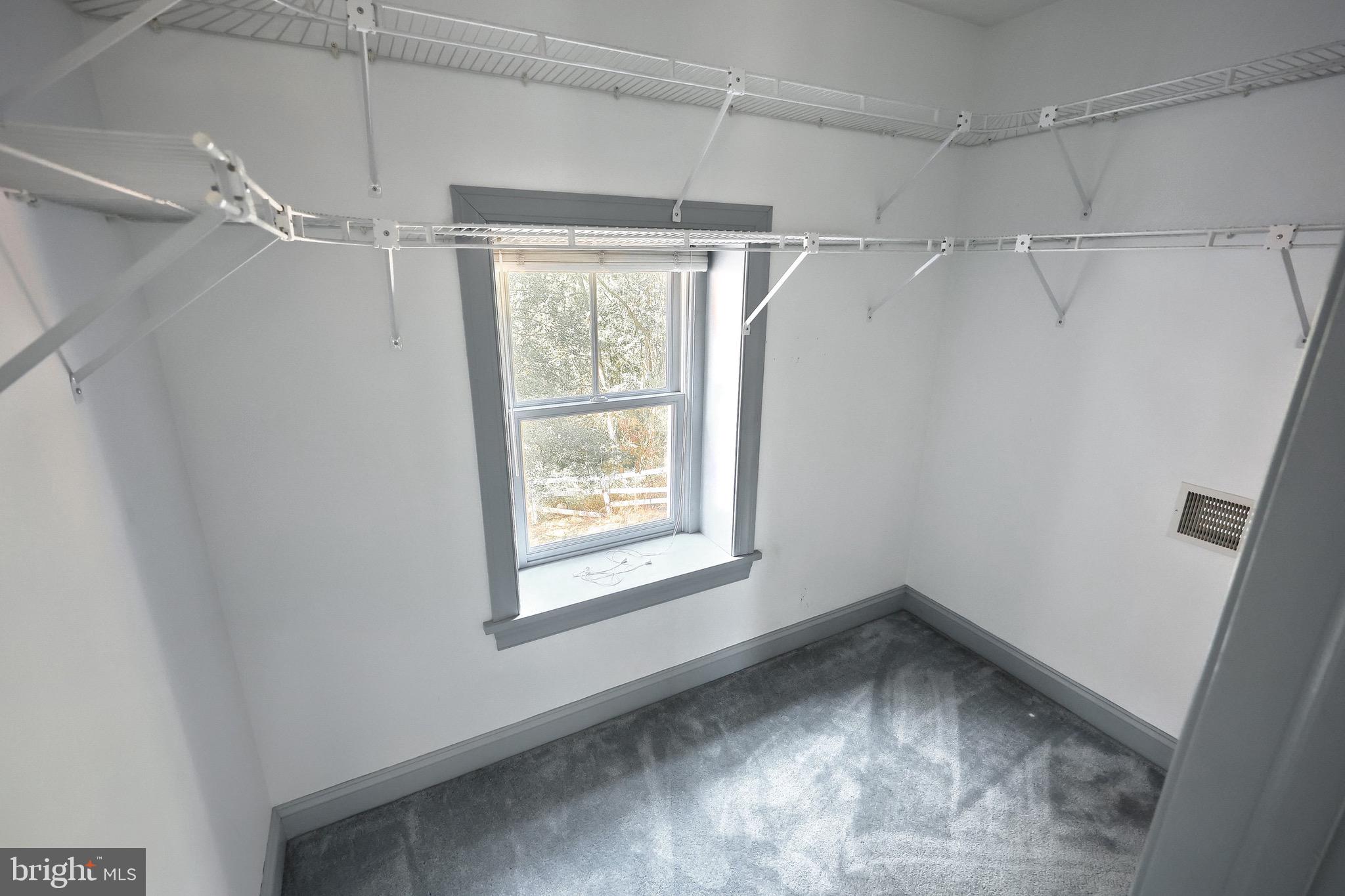 LEHMAN ROAD - Residential