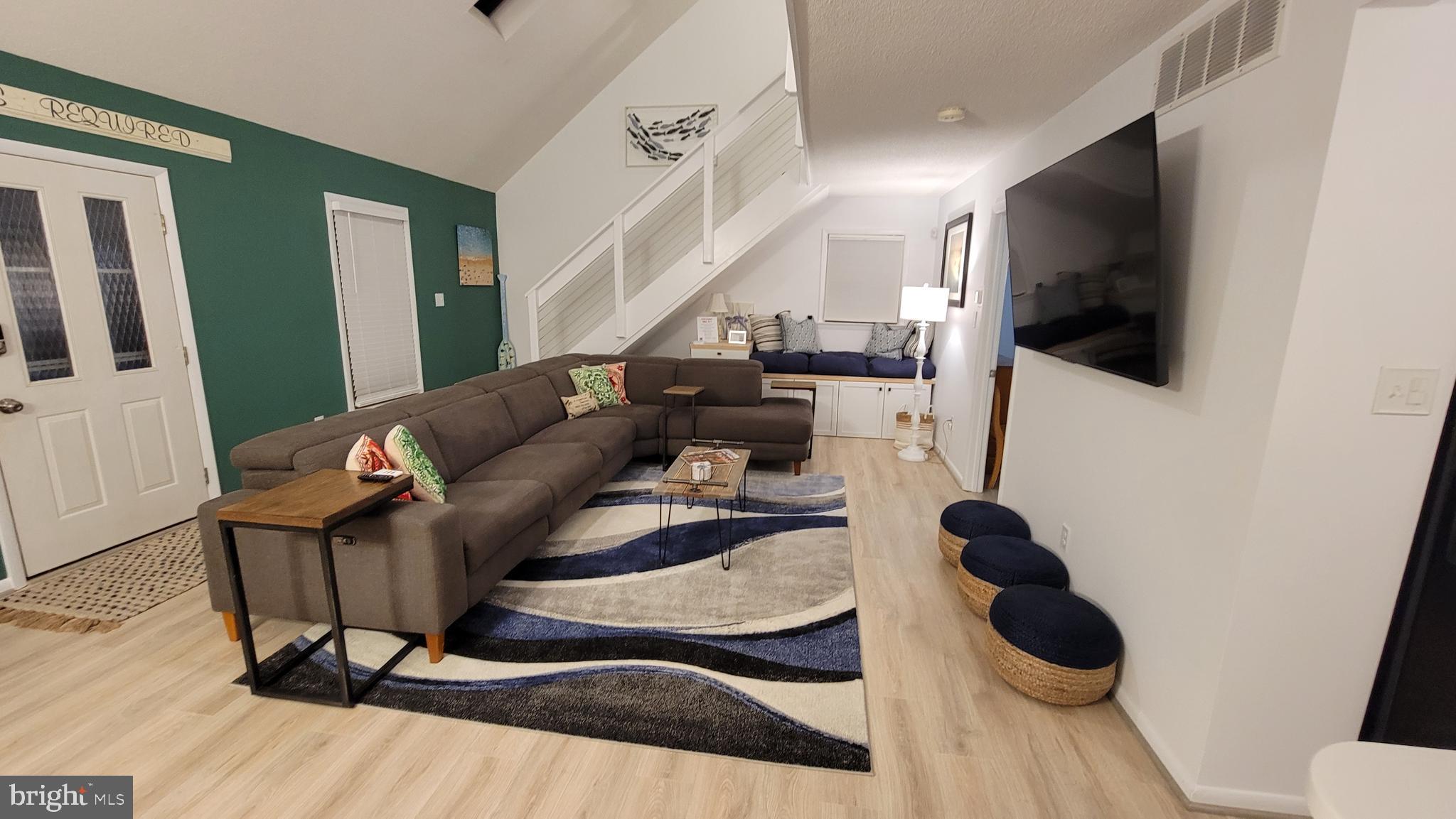 33179 WOODLAND COURT S