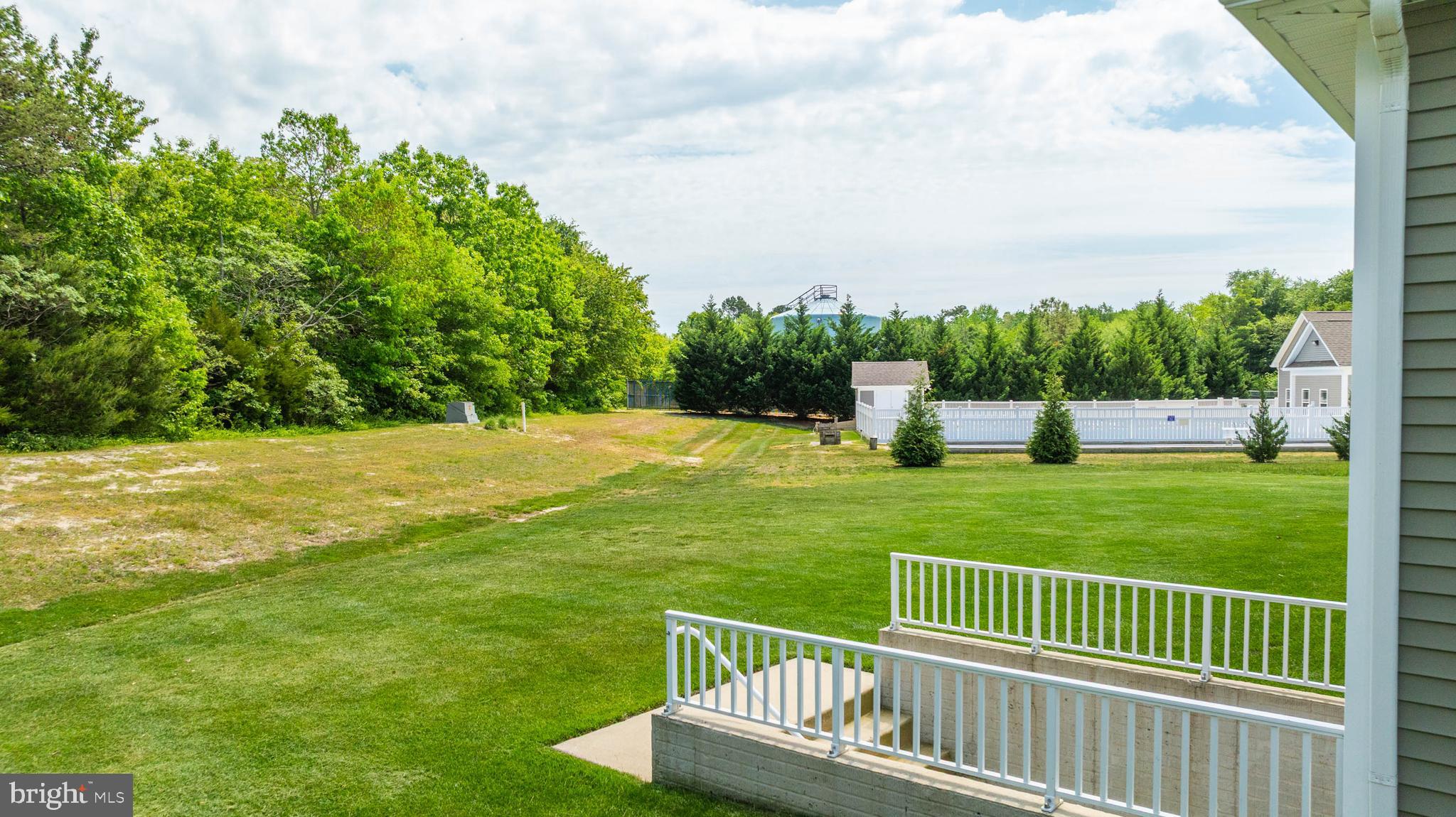 MEADOWS OF BEAVER CREEK - Residential