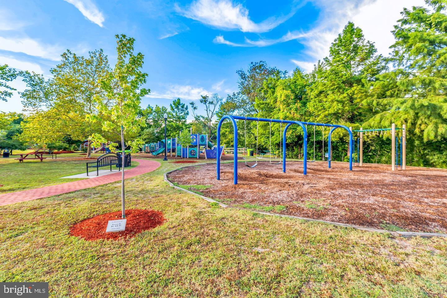 MEADOWS OF BEAVER CREEK - Residential