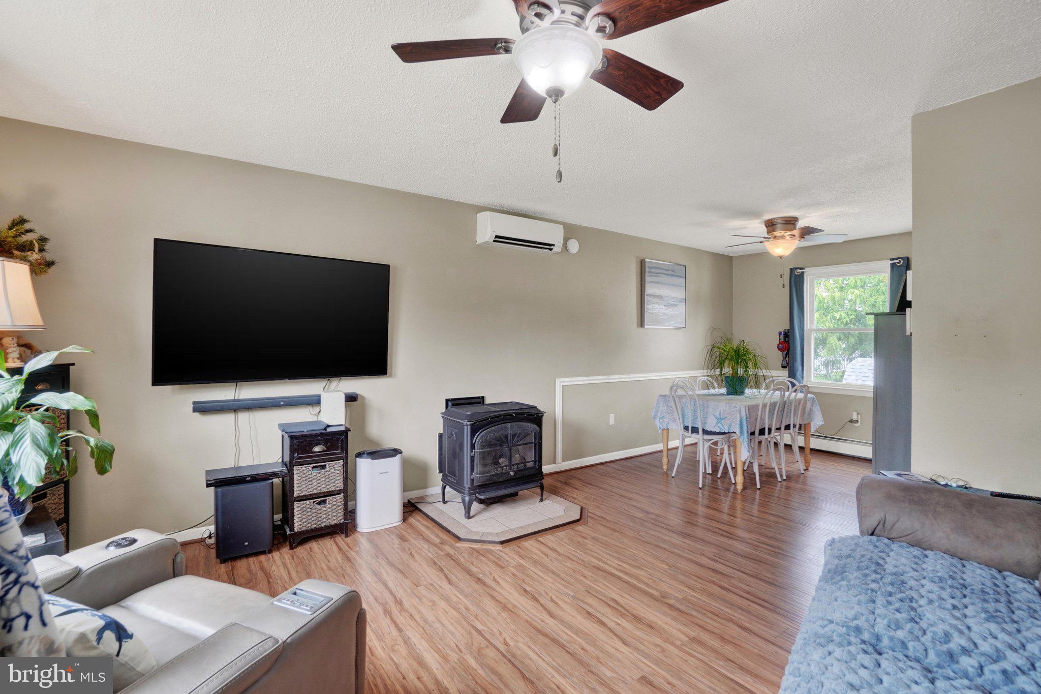 2875 HONEY VALLEY ROAD