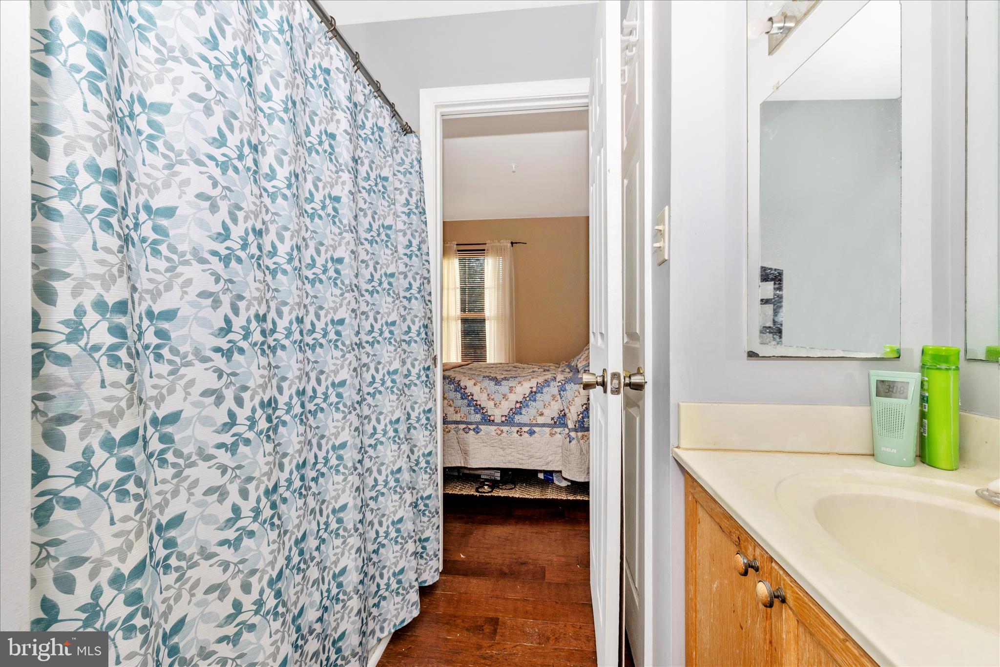 ALBERT COURTS - Residential