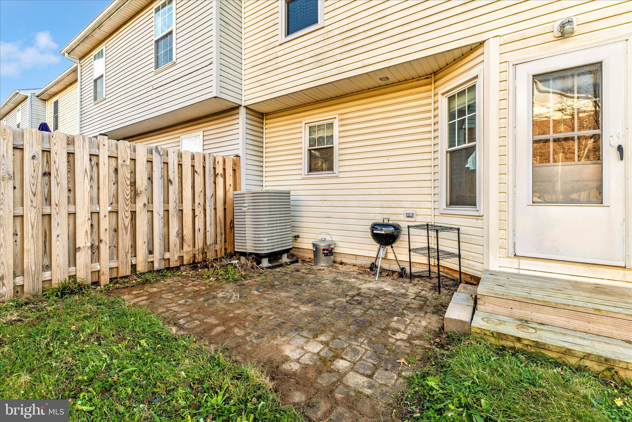 ALBERT COURTS - Residential