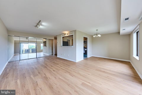 Condo For Rent - 3101 S Manchester Street #712<br/> FALLS CHURCH, VA 22044