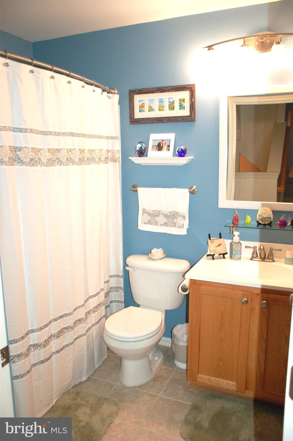 HUNTINGTON GROVE - Residential