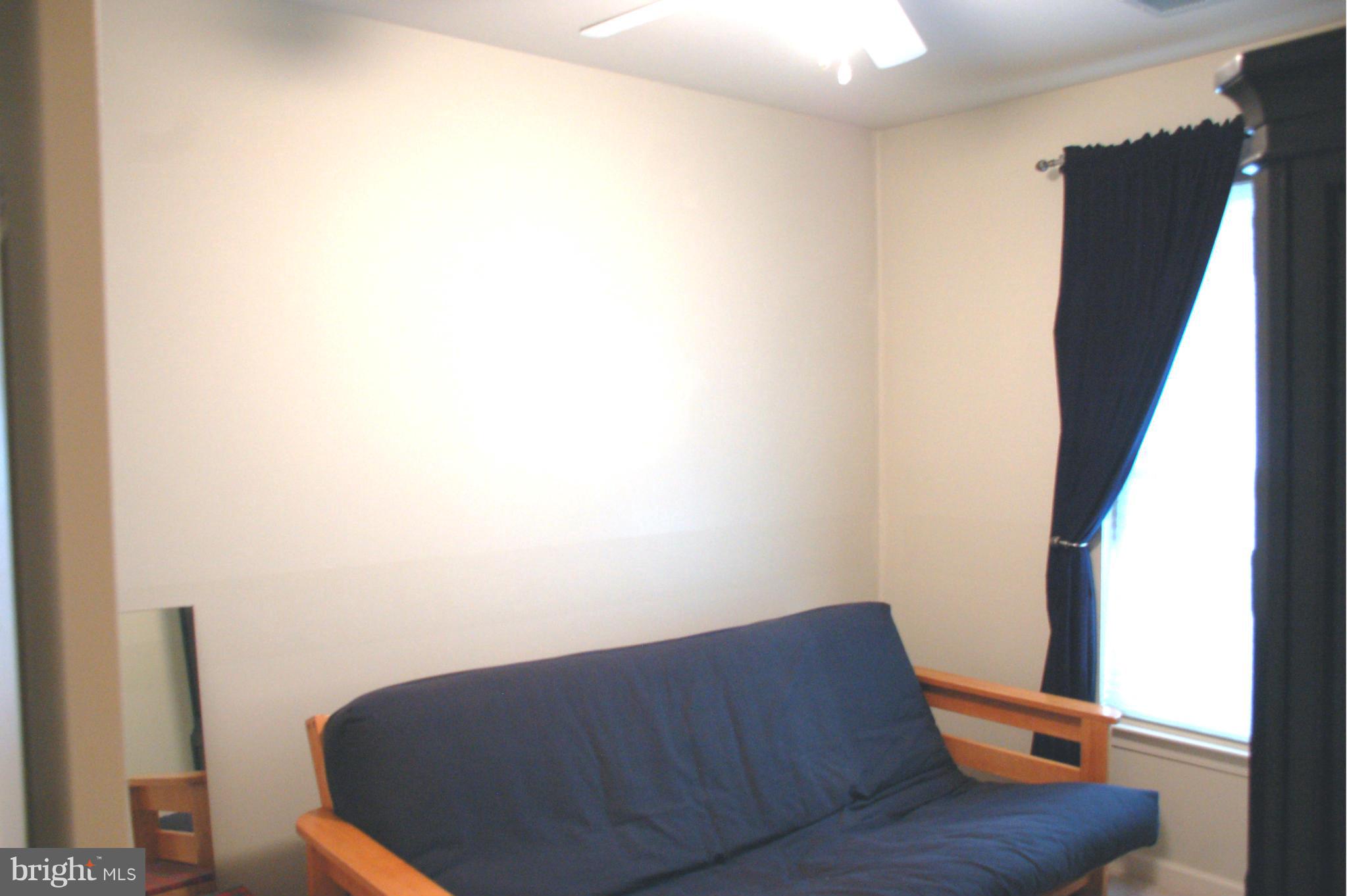 HUNTINGTON GROVE - Residential