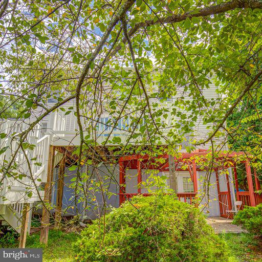 SNOWDENS MILL - Residential Lease