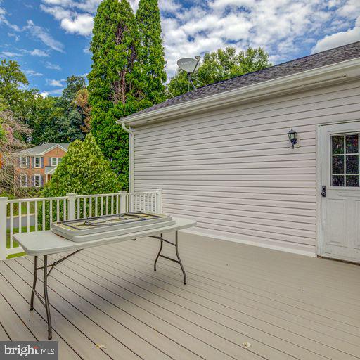 SNOWDENS MILL - Residential Lease