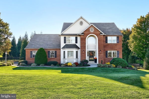 255 WYNSHIRE LN, RED LION, PA 17356 - Image 1ca2eb2f96adfa6bcaa7314d70d6df76/2907968678
