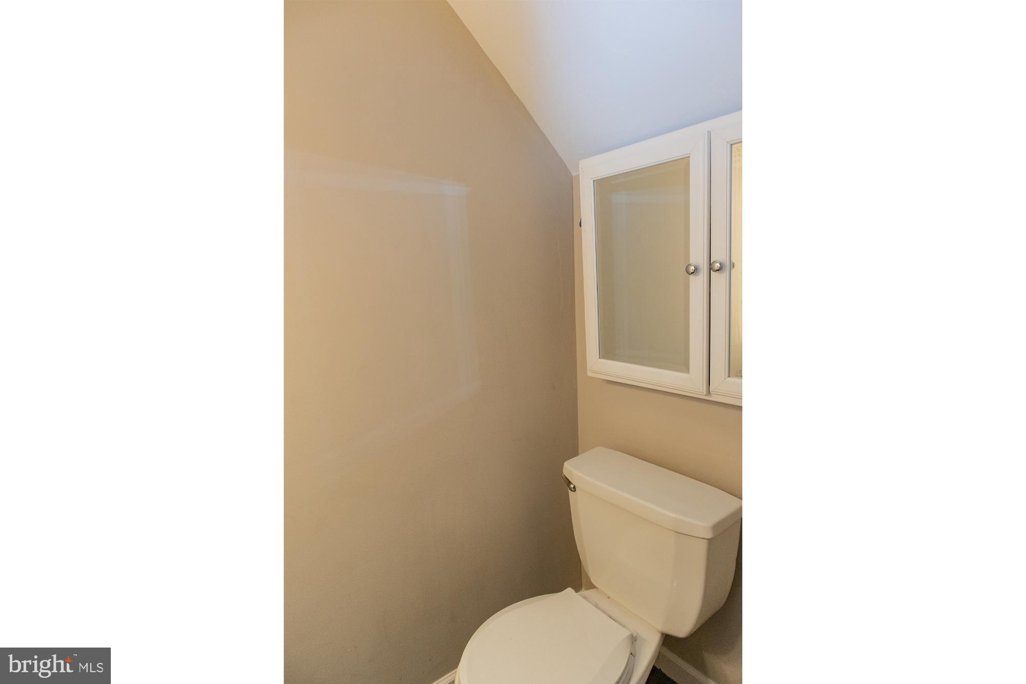 GREEN MEADOWS - Residential Lease