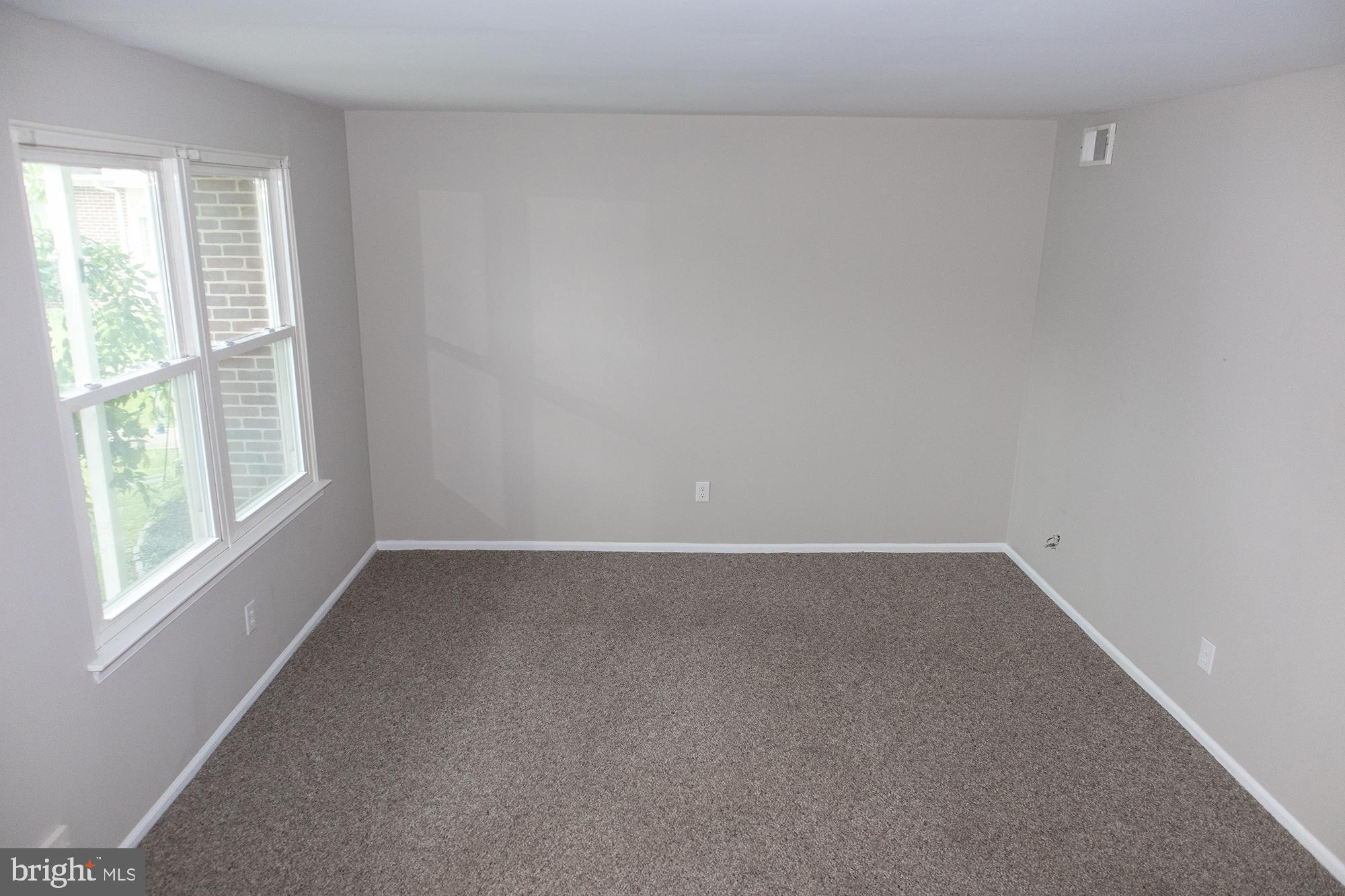 GREEN MEADOWS - Residential Lease