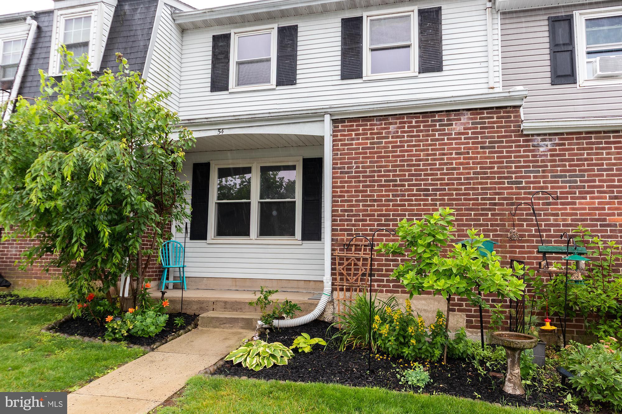 GREEN MEADOWS - Residential Lease