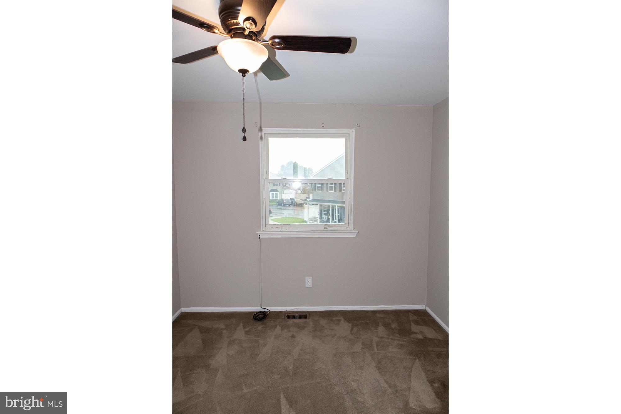 GREEN MEADOWS - Residential Lease