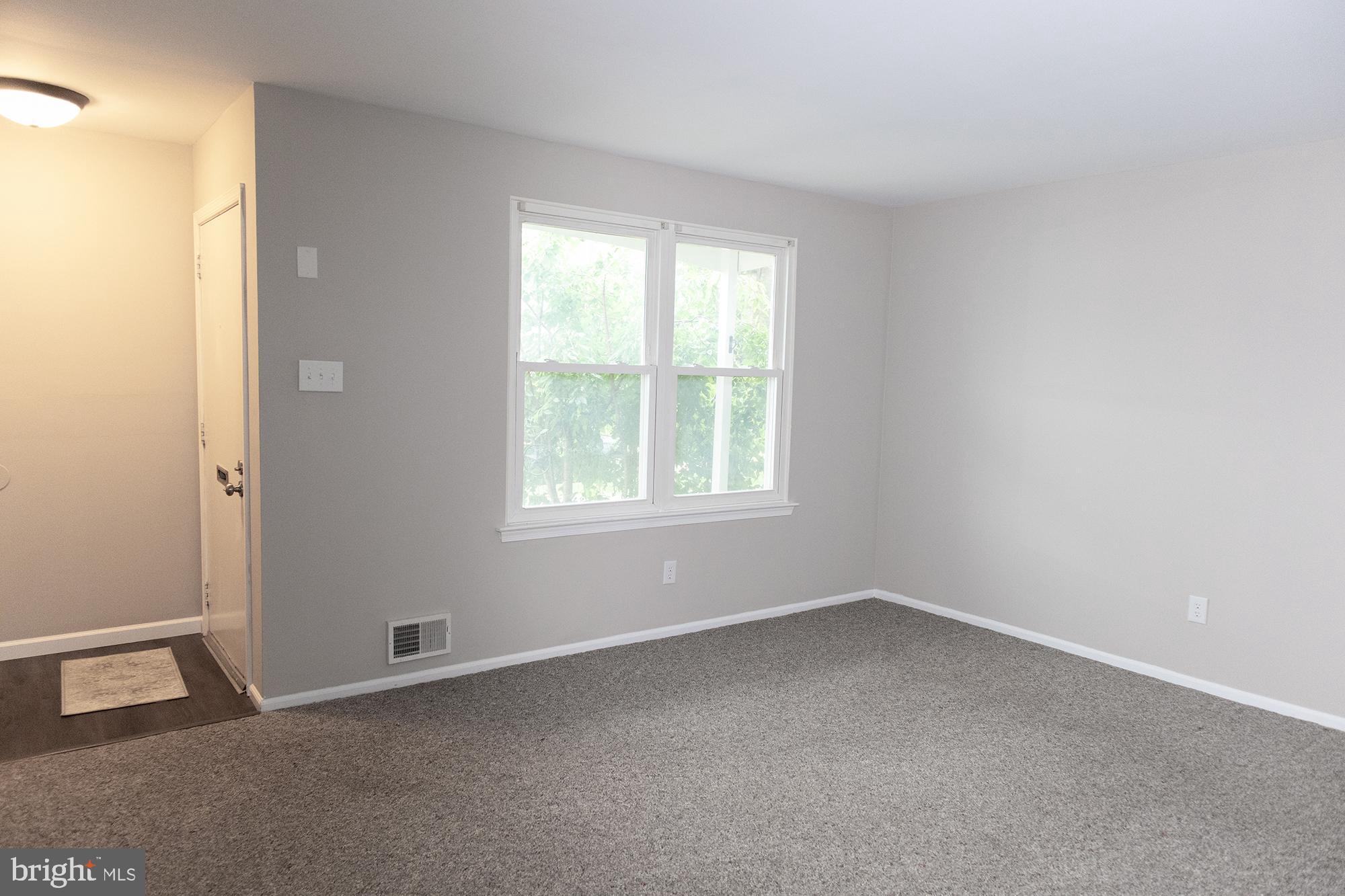 GREEN MEADOWS - Residential Lease