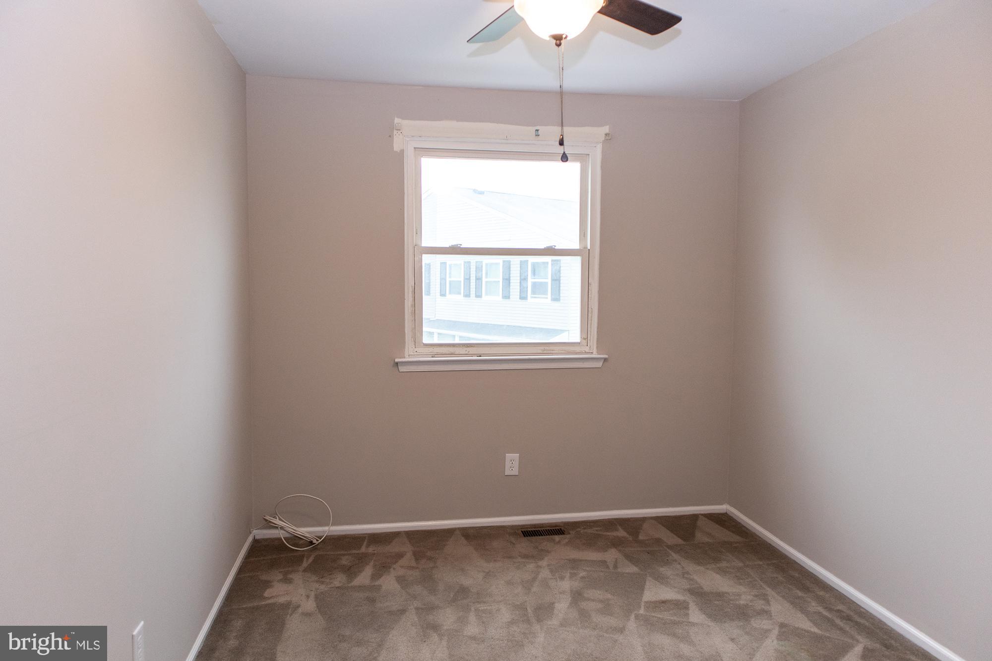 GREEN MEADOWS - Residential Lease