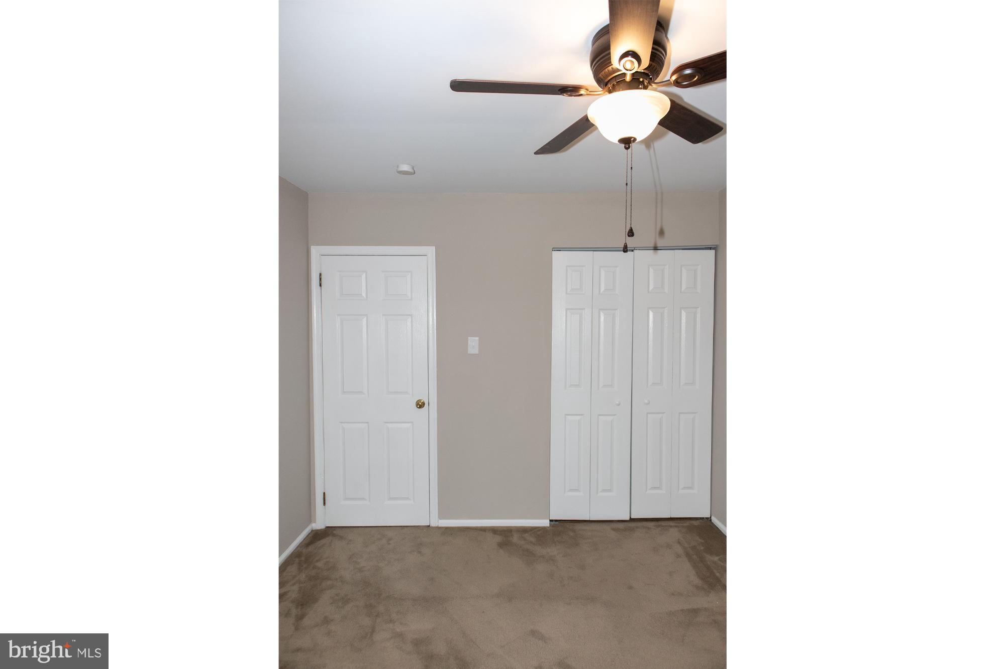 GREEN MEADOWS - Residential Lease